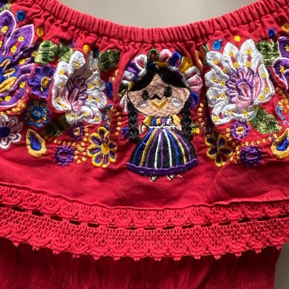 Mexican embroidered dress Campesino/ peasant dress off shoulders size XS
